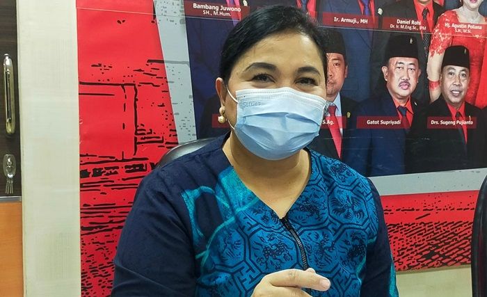 Dewan Pastikan Perawat Ponkesdes di Jatim Masih Dapat Honor Dewan Pastikan Perawat Ponkesdes di Jatim Masih Dapat Honor