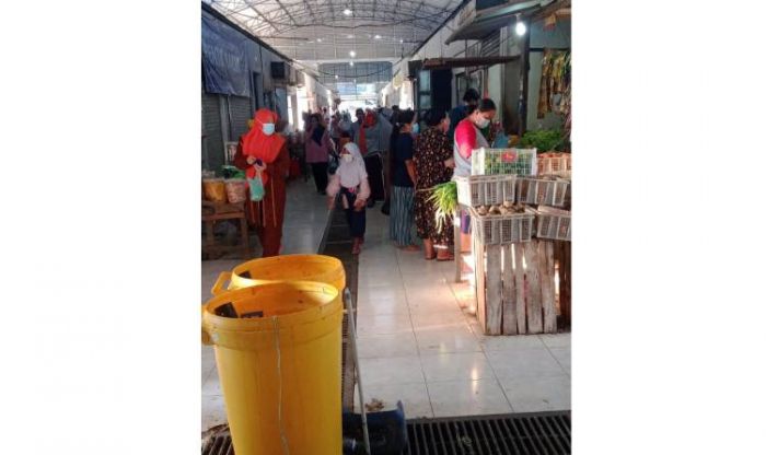 Usai Disidak Bupati Gus Yani, Pasar Petiken Driyorejo Jadi Kinclong Usai Disidak Bupati Gus Yani, Pasar Petiken Driyorejo Jadi Kinclong