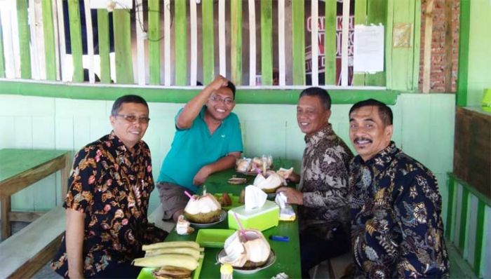 Bupati Indartato, Wabup Yudi Sumbogo, dan Sekkab Suko Wiyono Datangi Warung Ijjo JLS