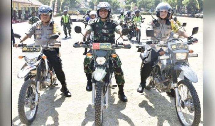 TNI, Polri, dan Satpol PP Kabupaten Pasuruan Apel Kesiapan Pengamanan TNI, Polri, dan Satpol PP Kabupaten Pasuruan Apel Kesiapan Pengamanan
