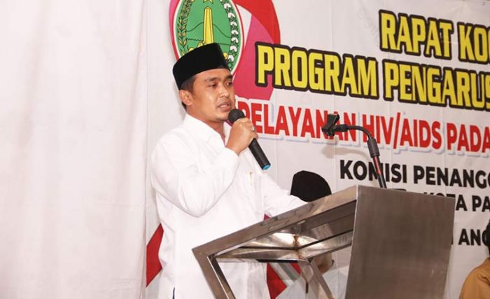 Mas Adi Ajak Seluruh Komponen Masyarakat Turut Berperan Dalam Pencegahan dan Pengendalian HIV/AIDS Mas Adi Ajak Seluruh Komponen Masyarakat Turut Berperan Dalam Pencegahan dan Pengendalian HIV/AIDS