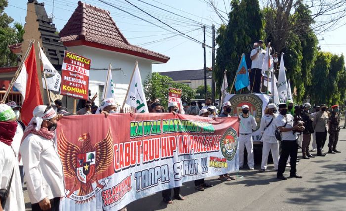 PUI Gelar Apel Siaga dan Aksi Damai Tolak RUU HIP, Tuntut Inisator Diusut dan Ditangkap PUI Gelar Apel Siaga dan Aksi Damai Tolak RUU HIP, Tuntut Inisator Diusut dan Ditangkap