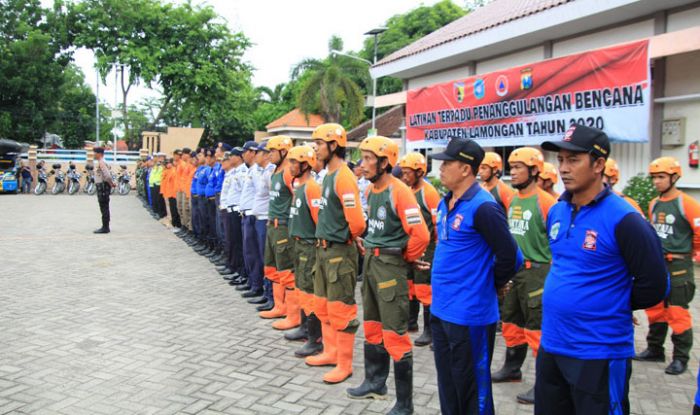 Banjir di Lamongan, Satu Warga Dievakuasi Banjir di Lamongan, Satu Warga Dievakuasi