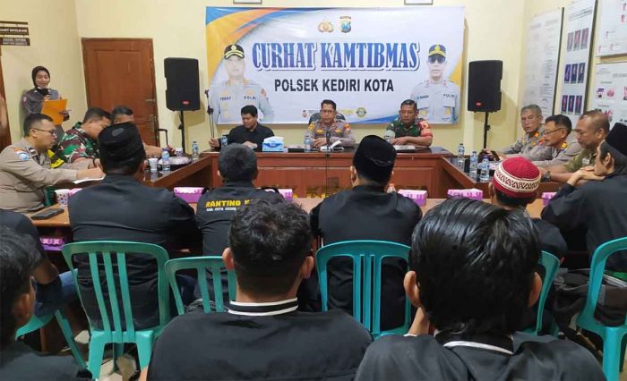 Perguruan Silat di Kota Kediri Ikuti Curhat Kamtibmas Perguruan Silat di Kota Kediri Ikuti Curhat Kamtibmas