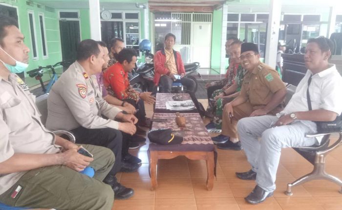 Camat Gempol Berharap UKM dan IKM Ikut Pasar Murah di Lapangan Bulusari Camat Gempol Berharap UKM dan IKM Ikut Pasar Murah di Lapangan Bulusari