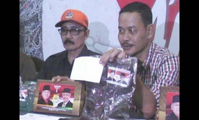 Memasuki Minggu Tenang Pilkada Malang, Marak Jilbab dan Sarung Politik Memasuki Minggu Tenang Pilkada Malang, Marak Jilbab dan Sarung Politik