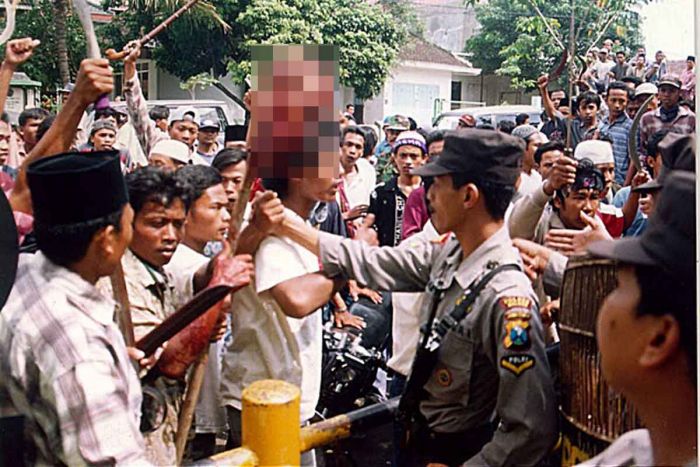 Selain Penjajahan, Indonesia Juga Pernah Alami Sejarah Kelam Lainnya, Salah Satunya Tragedi Trisakti Selain Penjajahan, Indonesia Juga Pernah Alami Sejarah Kelam Lainnya, Salah Satunya Tragedi Trisakti