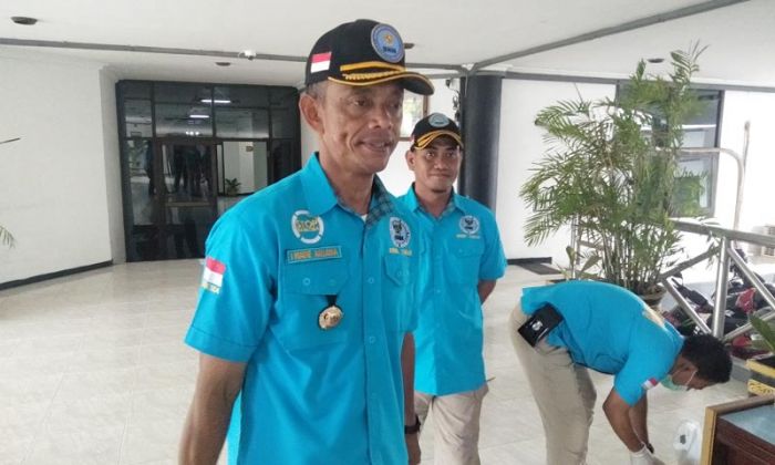 Mendadak, Anggota DPRD Tuban Dites Urine Narkoba saat akan Rapat Paripurna Mendadak, Anggota DPRD Tuban Dites Urine Narkoba saat akan Rapat Paripurna