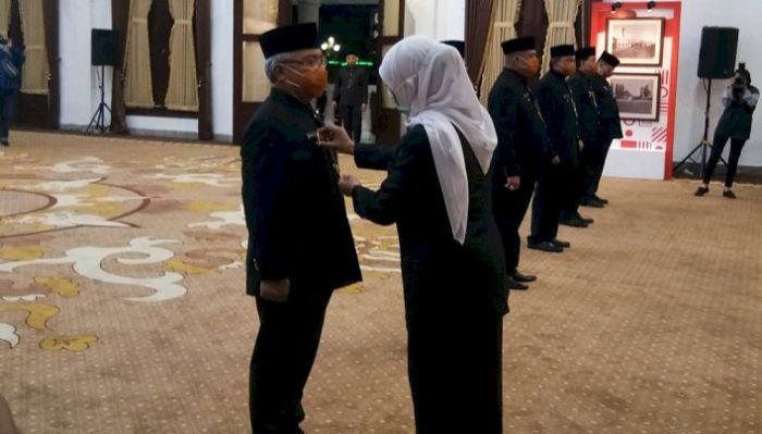 Kukuhkan 6 PJS Bupati-Wali Kota, Gubernur Minta Konsolidasi Pilkada Seiring Pengendalian Covid-19 Kukuhkan 6 PJS Bupati-Wali Kota, Gubernur Minta Konsolidasi Pilkada Seiring Pengendalian Covid-19