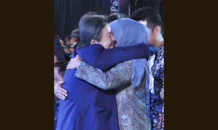 Dua Perempuan Hebat di HUT ke-8 Nasdem Dua Perempuan Hebat di HUT ke-8 Nasdem