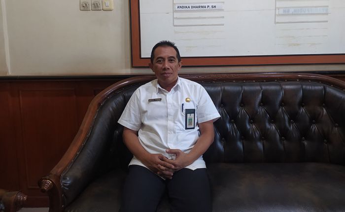 Polemik Pasar Bringkoning, Kasubag Hukum Pemkab Sampang Tantang Ahli Waris Tunjukkan Sertifikat Polemik Pasar Bringkoning, Kasubag Hukum Pemkab Sampang Tantang Ahli Waris Tunjukkan Sertifikat