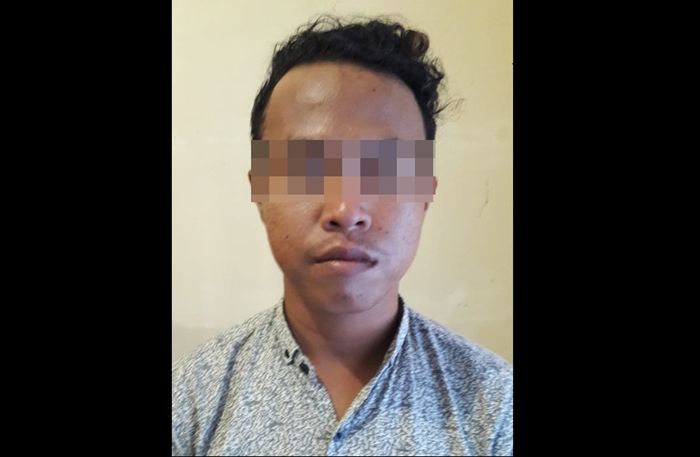 Transaksi Sabu, Tukang Galon di Gedangan Sidoarjo Digelandang Polisi Transaksi Sabu, Tukang Galon di Gedangan Sidoarjo Digelandang Polisi