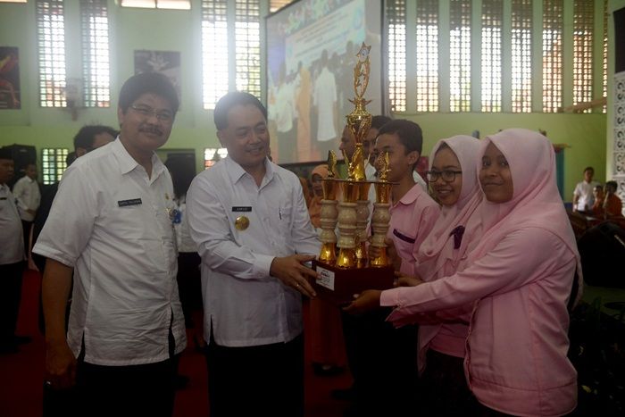 Pjs Wali Kota Kediri Minta Dindik Jatim Selalu Berikan Support di Dunia Pendidikan Pjs Wali Kota Kediri Minta Dindik Jatim Selalu Berikan Support di Dunia Pendidikan