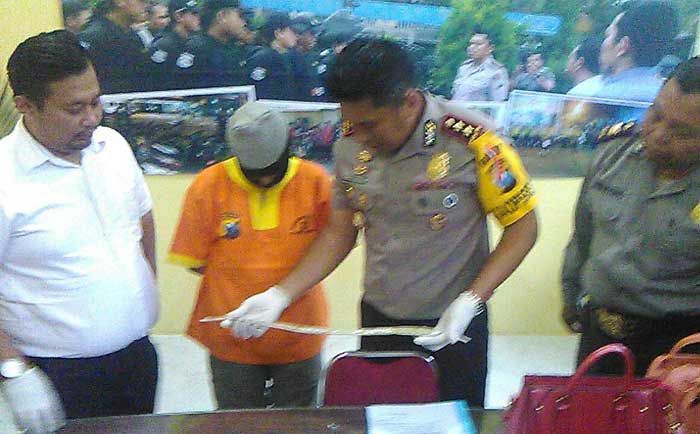 Praktik Perdukunan, Janda Cantik Diringkus Polisi Praktik Perdukunan, Janda Cantik Diringkus Polisi