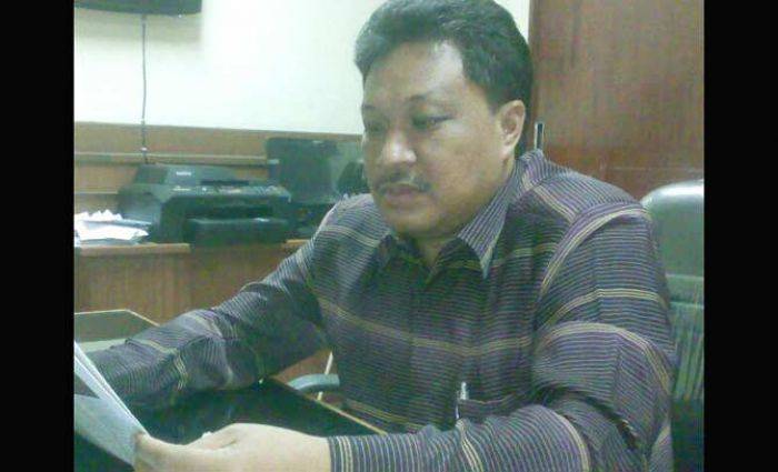 Komisi A DPRD Gresik Tagih Janji Bupati Soal Mutasi Pejabat Komisi A DPRD Gresik Tagih Janji Bupati Soal Mutasi Pejabat