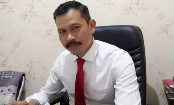 Direktur LBH FT Nilai Gugatan TUN Sekda Gresik Nonaktif Terhadap Bupati Prematur Direktur LBH FT Nilai Gugatan TUN Sekda Gresik Nonaktif Terhadap Bupati Prematur
