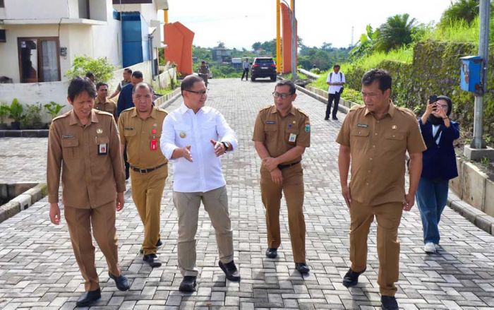 Pj Wali Kota Aries: Pembangunan Perumahan Negara di Kota Batu Selesai 100 Persen Pj Wali Kota Aries: Pembangunan Perumahan Negara di Kota Batu Selesai 100 Persen