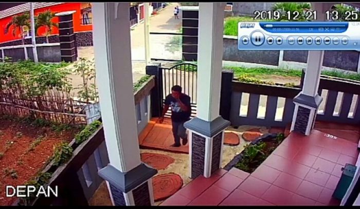 Gasak Peralatan Salat, Maling Musala Resahkan Warga Temas Gasak Peralatan Salat, Maling Musala Resahkan Warga Temas