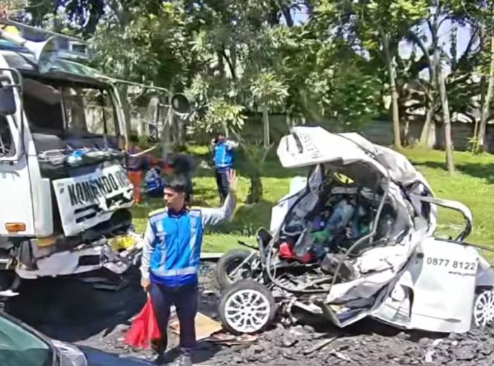 Sopir Truk Diduga Ngantuk Picu Kecelakaan Karambol di Tol Waru-Sidoarjo
