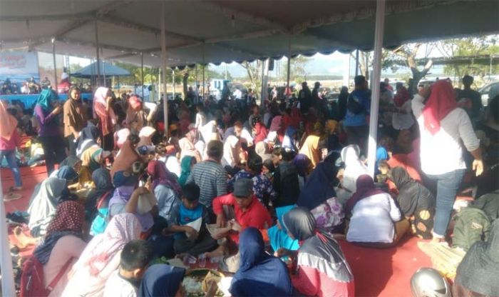 Sedekah Laut dan Festival Nelayan Berlangsung Meriah, Sekda Suko Wiyono Apresiasi HNSI Pacitan