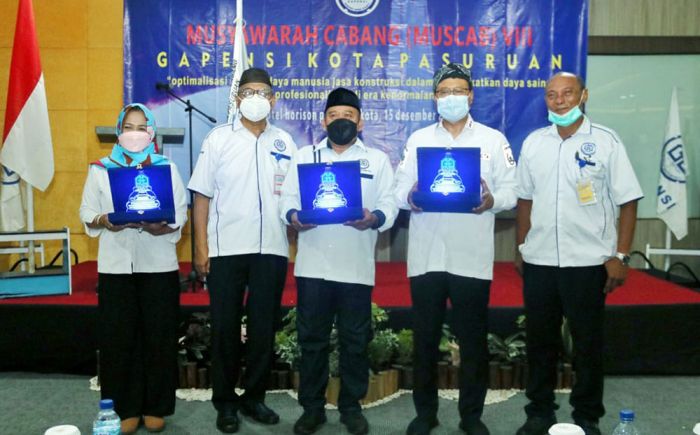Buka Muscab, Gus Ipul Ajak Gapensi Kota Pasuruan Wujudkan Kota Madinah Buka Muscab, Gus Ipul Ajak Gapensi Kota Pasuruan Wujudkan Kota Madinah