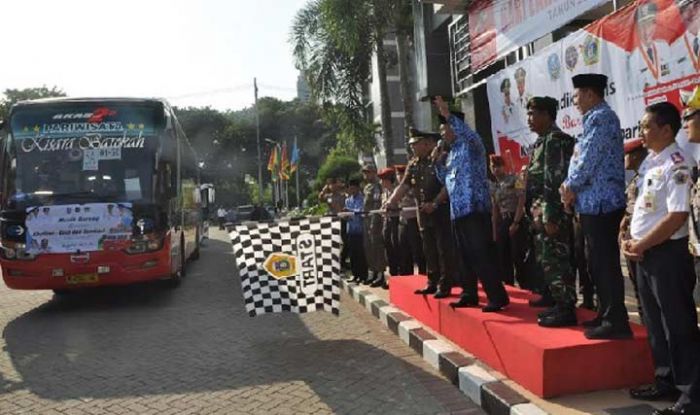 Bupati Gresik Berangkatkan 660 Penumpang Bus Mudik Gratis