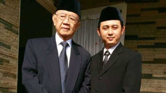 Peringatan 40 Hari Wafat Gus Sholah 12 Maret, Bakal Dihadiri Gubernur Khofifah dan Tokoh Nasional Peringatan 40 Hari Wafat Gus Sholah 12 Maret, Bakal Dihadiri Gubernur Khofifah dan Tokoh Nasional