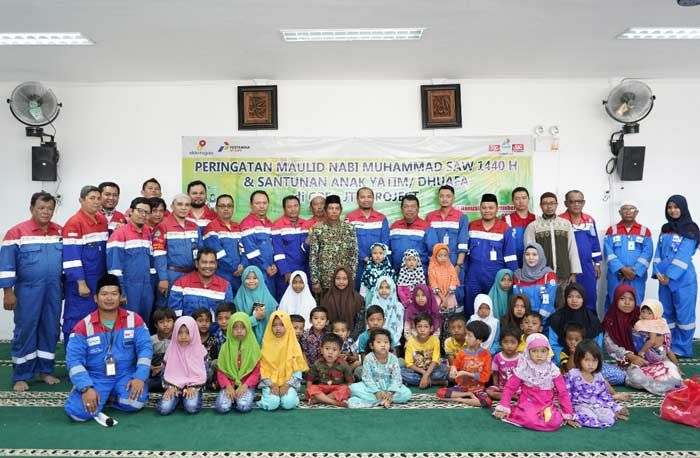 Peringati Maulid Nabi, Pekerja J-TB Bojonegoro Minta Doa Anak Yatim