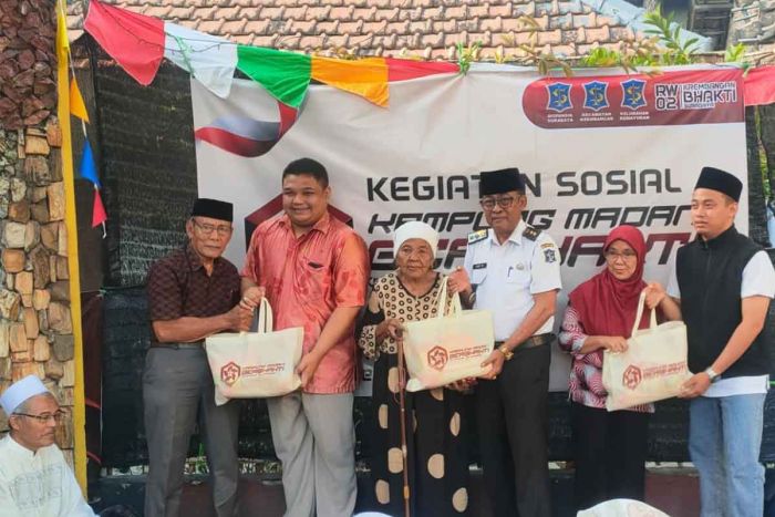 Kampung Madani di Krembangan, Wujud Semangat Gotong Royong Masyarakat Kampung Madani di Krembangan, Wujud Semangat Gotong Royong Masyarakat