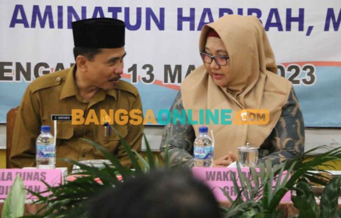 Kadispendik Gresik Ngaku Sudah Berupaya Maksimal agar Dapat DAK Besar dari Pusat Kadispendik Gresik Ngaku Sudah Berupaya Maksimal agar Dapat DAK Besar dari Pusat