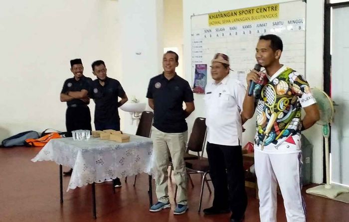 Kepala Dispora Bangkalan Apresiasi Lomba Bulutangkis yang Digelar PGRI Kepala Dispora Bangkalan Apresiasi Lomba Bulutangkis yang Digelar PGRI