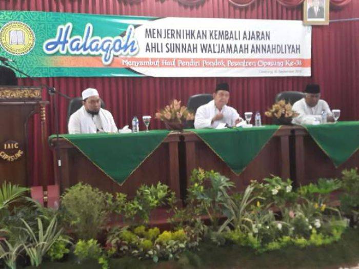 Halaqoh di Pesantren Cipasung: NU Jadi Ring Tinju Syiah-Wahabi Jika Tak Diselamatkan