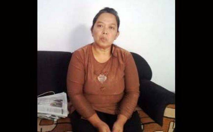Ternyata Istri Polisi Bripka Seladi Malang Ikut Memulung Seperti Sang Suami Ternyata Istri Polisi Bripka Seladi Malang Ikut Memulung Seperti Sang Suami