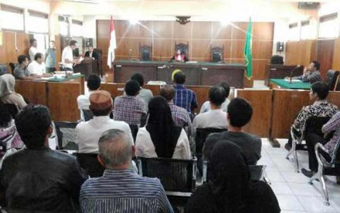 52 Warga Madyopuro Tolak Uang Konsinyasi Pembebasan Tol Malang-Pandaan 52 Warga Madyopuro Tolak Uang Konsinyasi Pembebasan Tol Malang-Pandaan