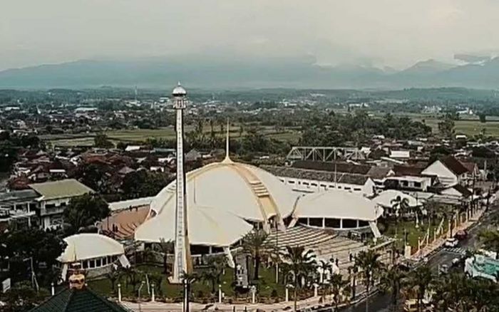 Cenderung Cerah Berawan, ini Prakiraan Cuaca di Jember 24 Desember 2023 oleh BMKG Cenderung Cerah Berawan, ini Prakiraan Cuaca di Jember 24 Desember 2023 oleh BMKG