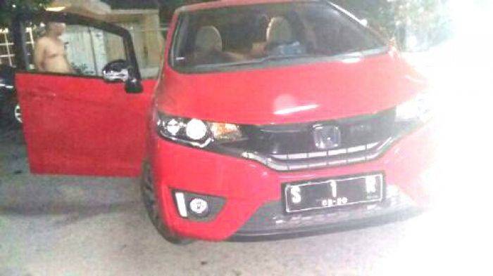 Mobil Paslon Nisa-Syah Dirusak Orang tak Dikenal, Kapolres Mojokerto: Hanya Salah Paham Mobil Paslon Nisa-Syah Dirusak Orang tak Dikenal, Kapolres Mojokerto: Hanya Salah Paham