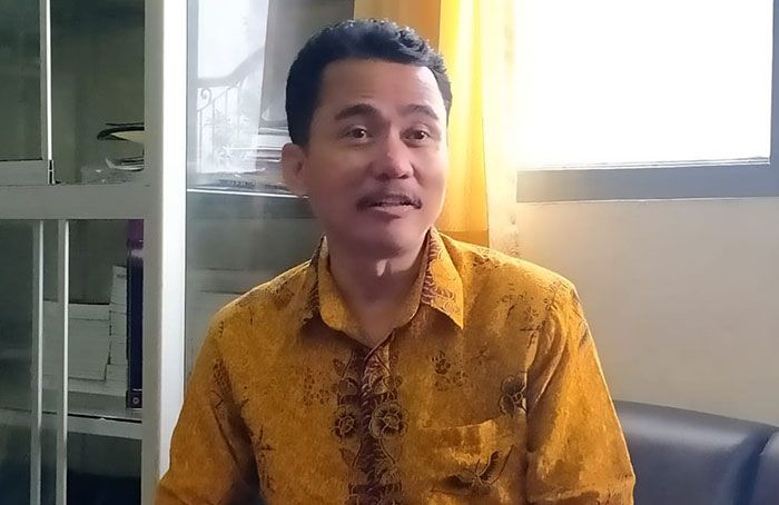 Kepala Dispendik Gresik Bantah Ada Pemotongan BOS: Soal Pokja, Saya Tidak Tahu Kepala Dispendik Gresik Bantah Ada Pemotongan BOS: Soal Pokja, Saya Tidak Tahu