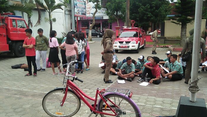 Keluyuran saat Jam Sekolah, 36 Pelajar di Blitar Digaruk Satpol PP