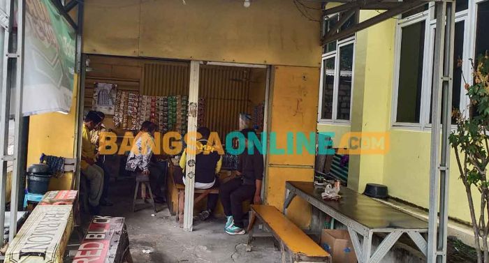 SOKSI Gresik Luncurkan Warung Ngopi Konsultasi, Wadah Solusi untuk Warga