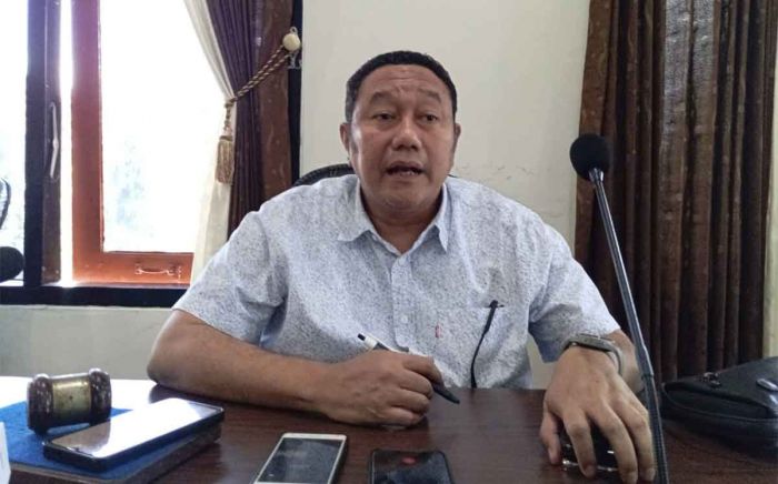 PAD Turun, Komisi II DPRD Trenggalek Minta Bakeuda Utamakan Belanja Skala Prioritas PAD Turun, Komisi II DPRD Trenggalek Minta Bakeuda Utamakan Belanja Skala Prioritas