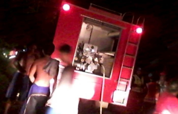 Diduga Korsleting, Satu Rumah di Merakurak Hangus Terbakar Diduga Korsleting, Satu Rumah di Merakurak Hangus Terbakar