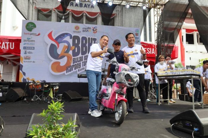 Dihadiri Wali Kota Eri, Karang Taruna Surabaya Sukses Gelar Fun Walk 2025