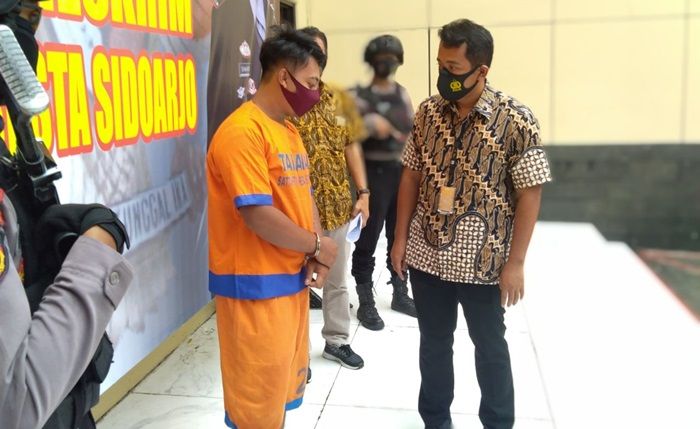 Polisi Ringkus Pemuda Pengangguran Pelaku Onani di Gedangan Sidoarjo Polisi Ringkus Pemuda Pengangguran Pelaku Onani di Gedangan Sidoarjo