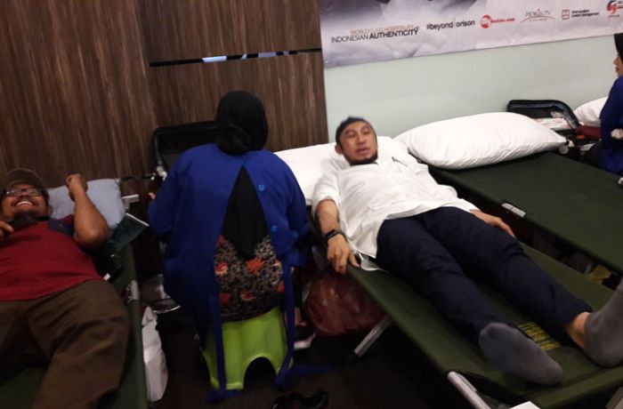 Hotel @HOM GKB Gelar Donor Darah untuk Sesama Hotel @HOM GKB Gelar Donor Darah untuk Sesama