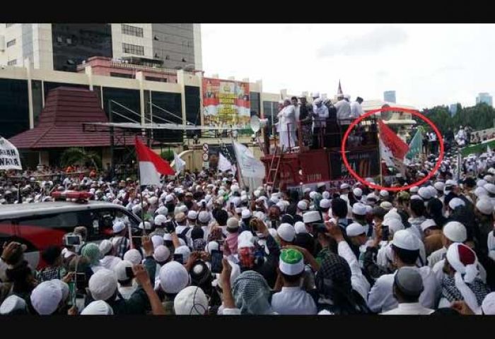 Rizieq: Saya Tidak akan Mundur!, Kopma GPII Siap Laporkan Megawati ke Polisi Rizieq: Saya Tidak akan Mundur!, Kopma GPII Siap Laporkan Megawati ke Polisi