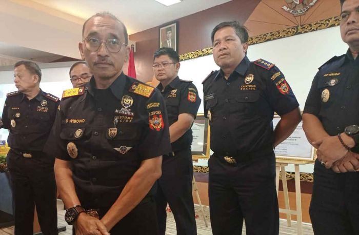 Dukung Program Pemulihan Ekonomi Nasional, Kantor Wilayah Bea Cukai Jatim II Raih Predikat WBBM Dukung Program Pemulihan Ekonomi Nasional, Kantor Wilayah Bea Cukai Jatim II Raih Predikat WBBM