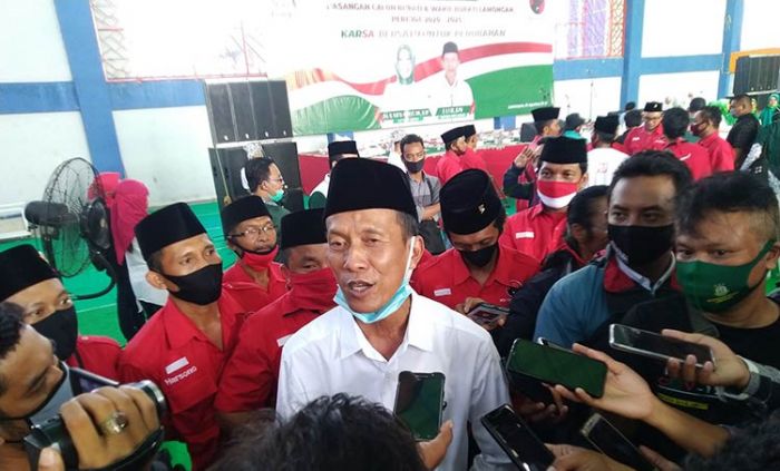 Ketua DPC PDIP Lamongan: Form B.1-KWK Parpol Akan Diserahkan Serentak ke Bapaslon Ketua DPC PDIP Lamongan: Form B.1-KWK Parpol Akan Diserahkan Serentak ke Bapaslon