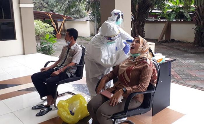 Terpapar Covid-19, 24 Anggota dan Staf DPRD Lamongan Dinyatakan Sembuh Terpapar Covid-19, 24 Anggota dan Staf DPRD Lamongan Dinyatakan Sembuh