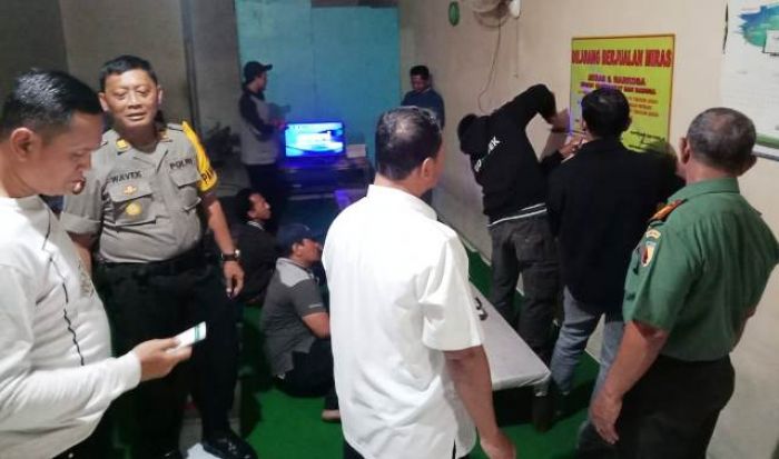 MUI Driyorejo Apresiasi Tindakan Muspika Tutup Kafe Remang-remang MUI Driyorejo Apresiasi Tindakan Muspika Tutup Kafe Remang-remang