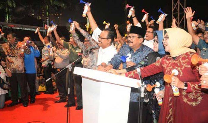 Gubernur Seokarwo: Tahun 2016, Tahun yang Sangat ‘Menantang’ Gubernur Seokarwo: Tahun 2016, Tahun yang Sangat ‘Menantang’